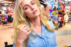 JCR_9718